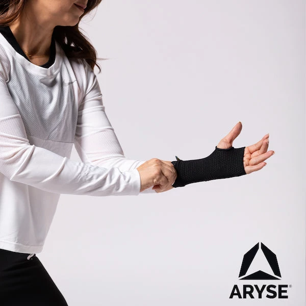ARYSE HYPERKNIT Wrist Sleeve Athletic Recovery 1 ARYSE HYPERKNIT Wrist Sleeve Athletic Recovery