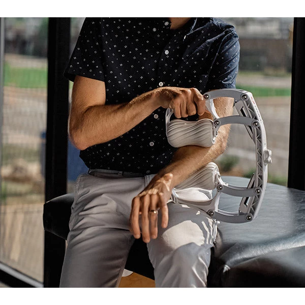 ROLL Recovery R8 Plus Muscle Roller Myofascial Tools 11 ROLL Recovery R8 Plus Muscle Roller Myofascial Tools