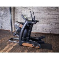 SportsArt V886-16 Verso Cross Trainer Cardio Machines